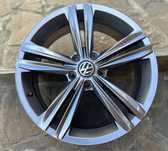 Диски r18 5/112 Volkswagen R-line Sebring Original. Skoda Audi Seat