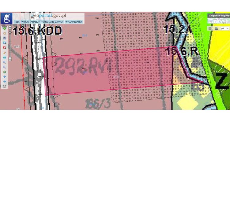 Działka budowlana z MPZP z zagajnikiem i strumykiem w granicy