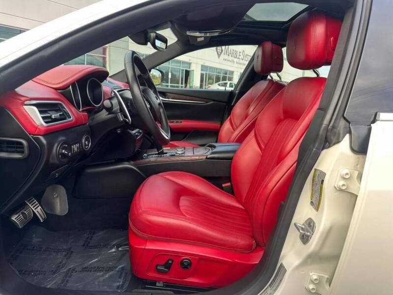 2017 Maserati Ghibli