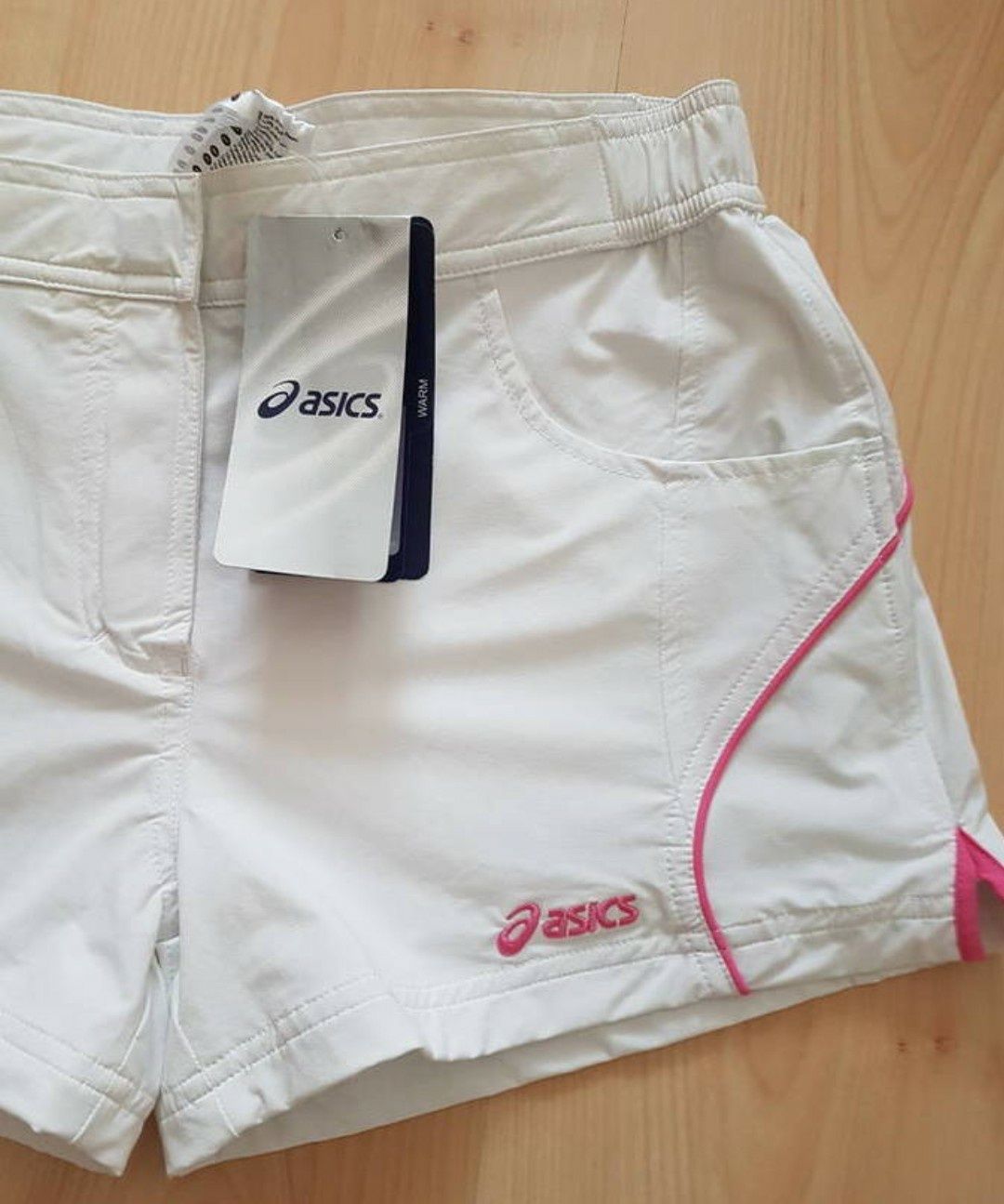 Szorty Asics spodenki rozm M oddychajacy material