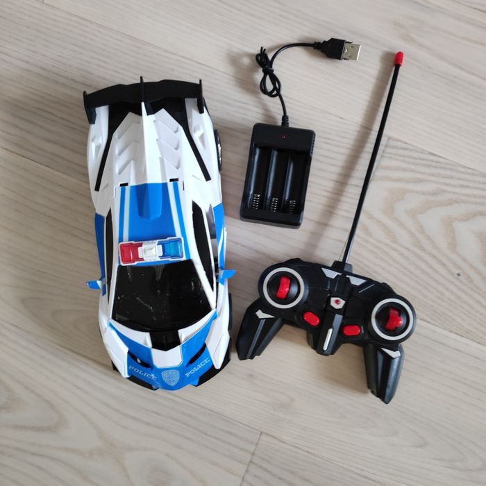 Zdalnie sterowany 2W1 ROBOT TRANSFORMERS