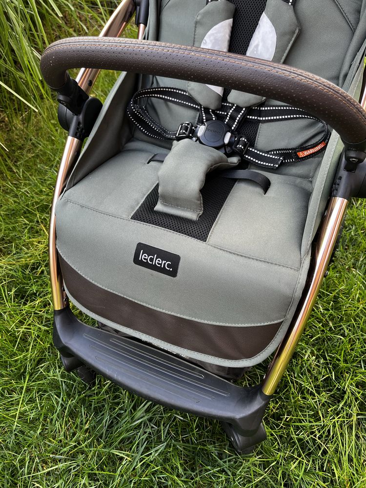 Leclerc Baby Influencer - lekki wózek spacerowy | Army Green
