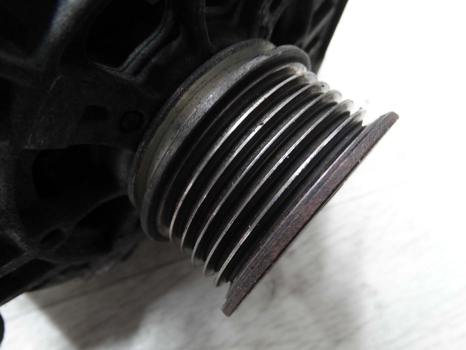 Генератор для Volkswagen Passat B6 2.0tsi 2005-2010 06D903016A