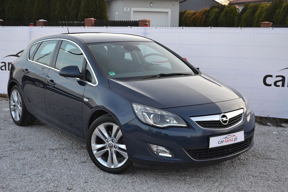 Opel Astra 2.0 CDTI *160 KM *Bi-Xenon *LED *Automat *Czujniki