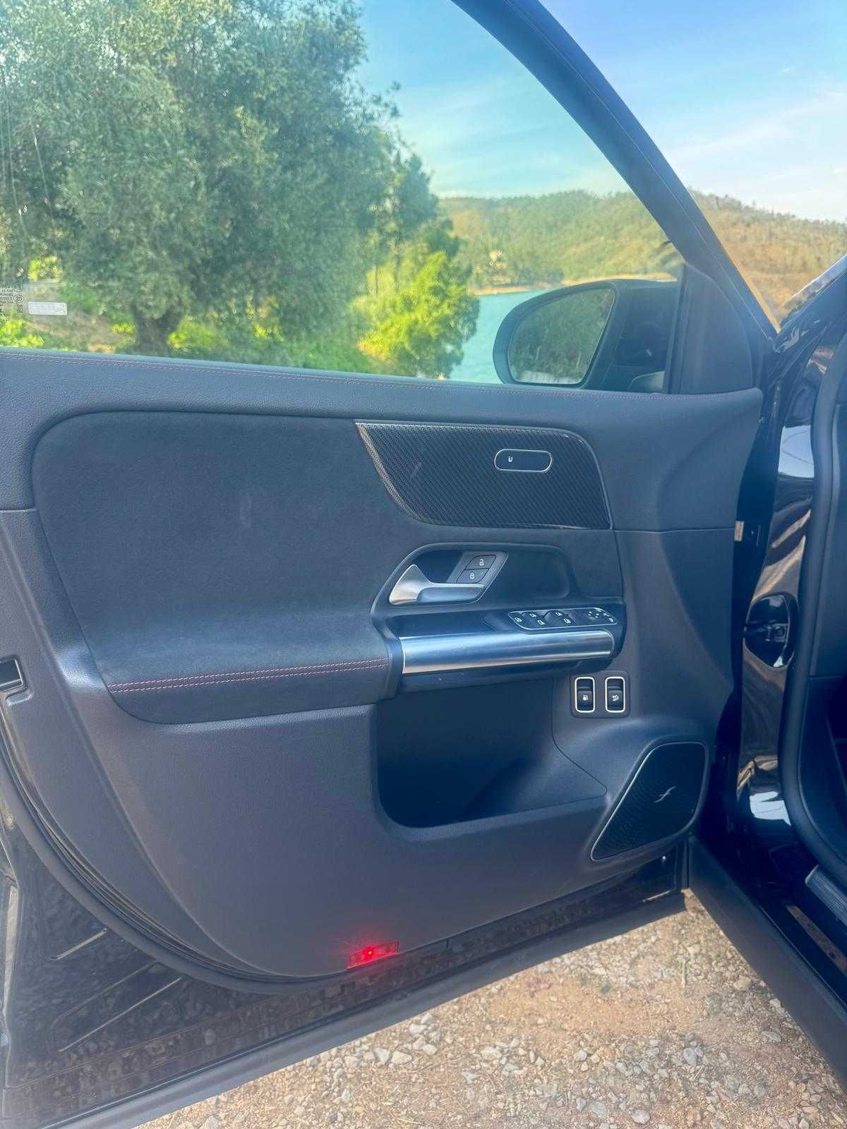 Mercedes-Benz GLA 250e AMG Line
