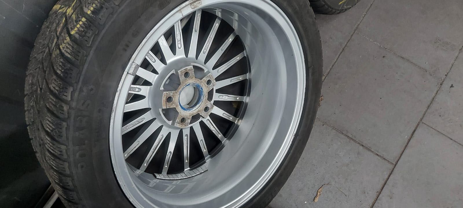 Alufelgi  z  oponami zimowymi R17