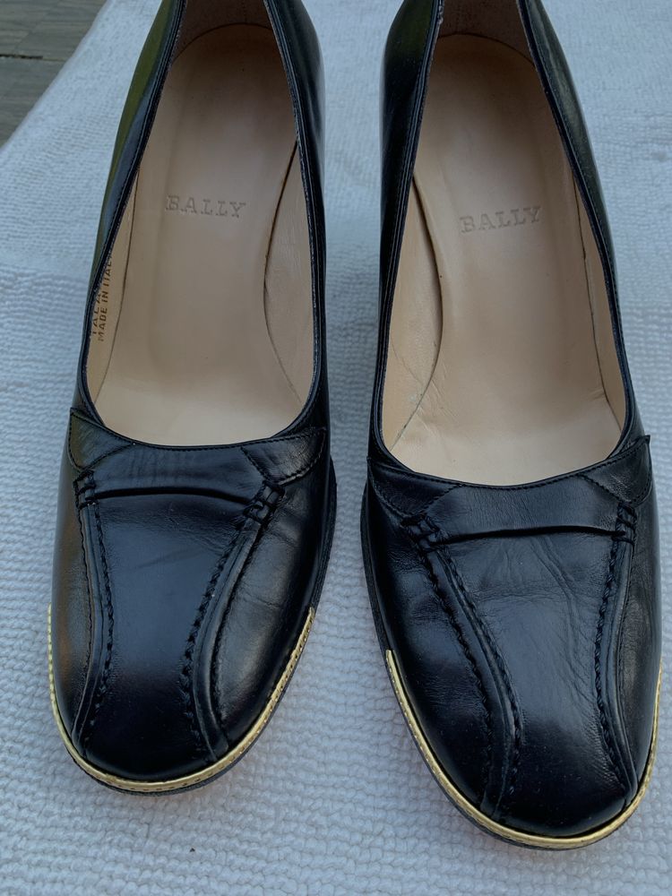 Bally шкіряні вінтажні туфлі