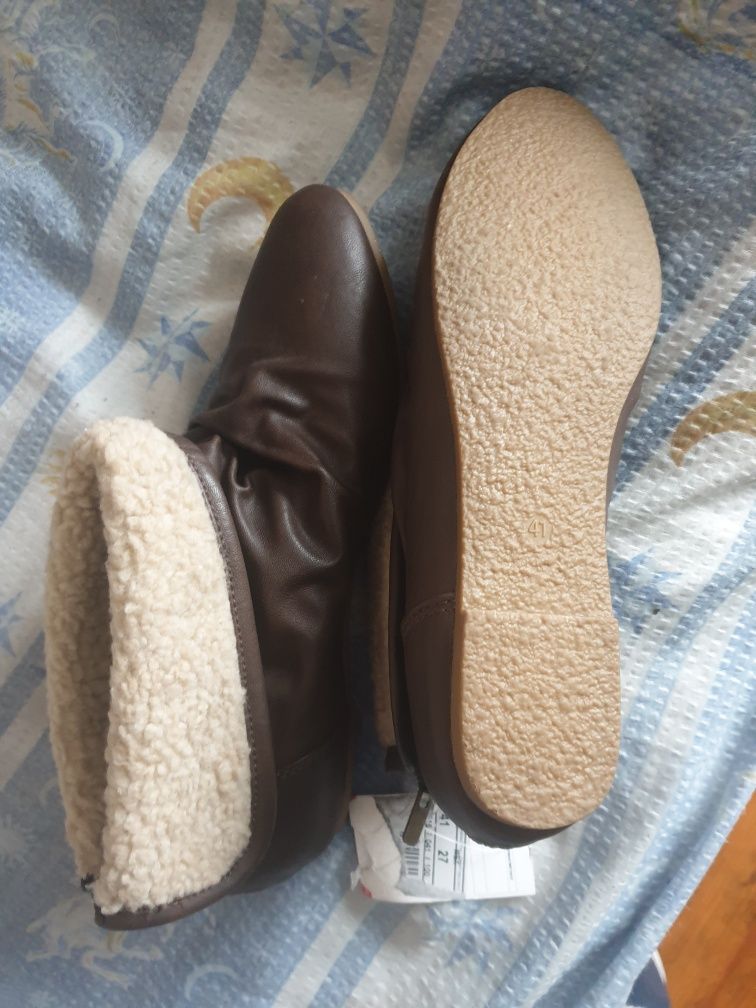 Buty botki damskie rozmiar 41 Stradivarius nie używane