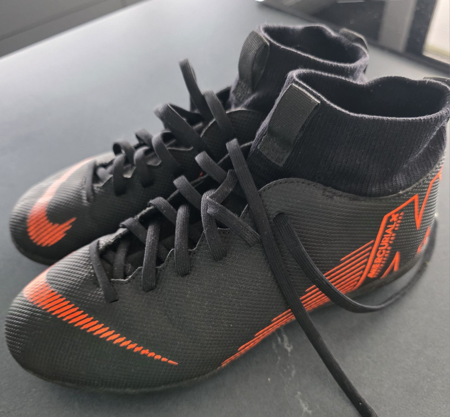 Chuteiras NIKE MERCURIAL X TURF
