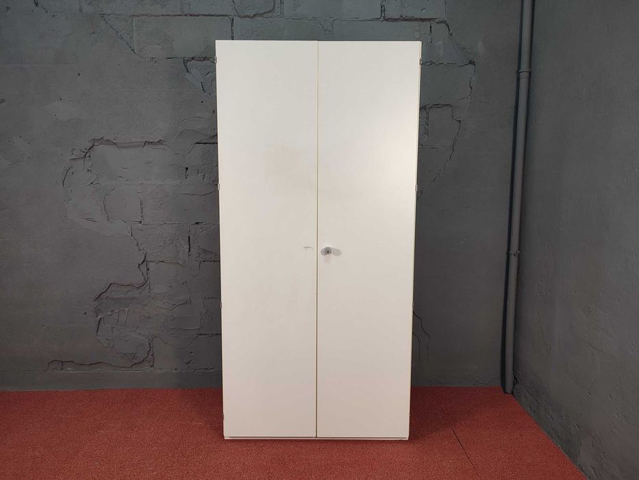 Szafa wysoka biuro rachunkowe 207x100x44cm HAFELE półki zamykana drzwi