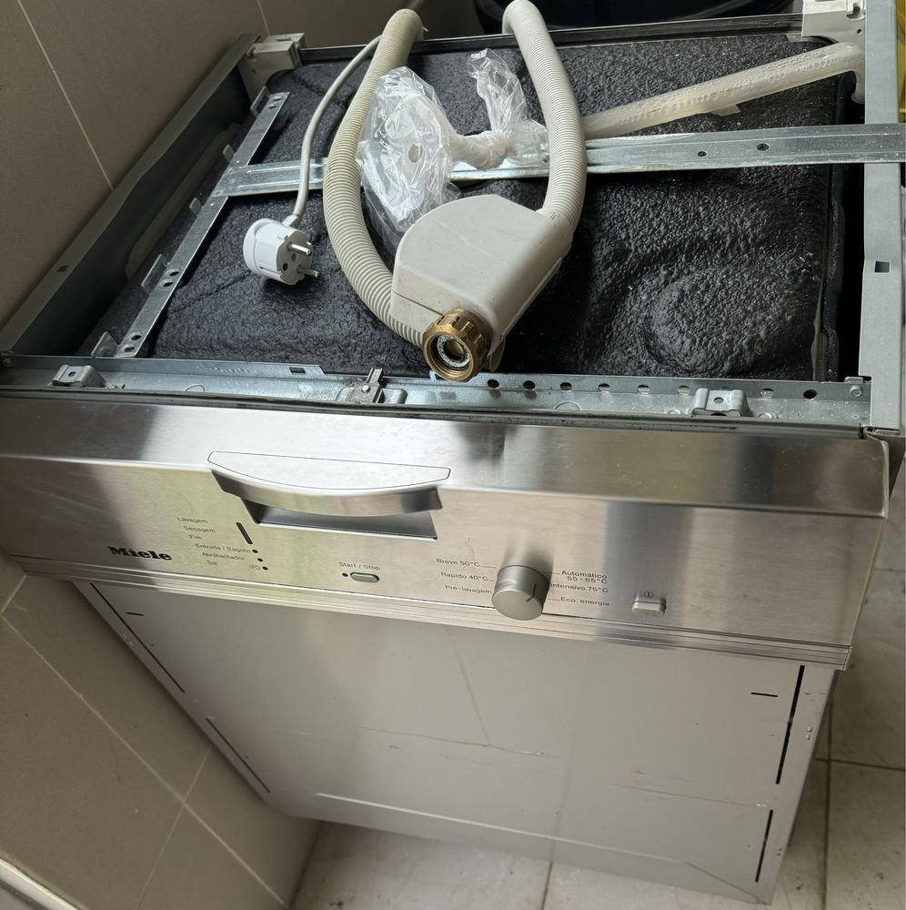 Maquina Lavar Loiça Miele Encastrar