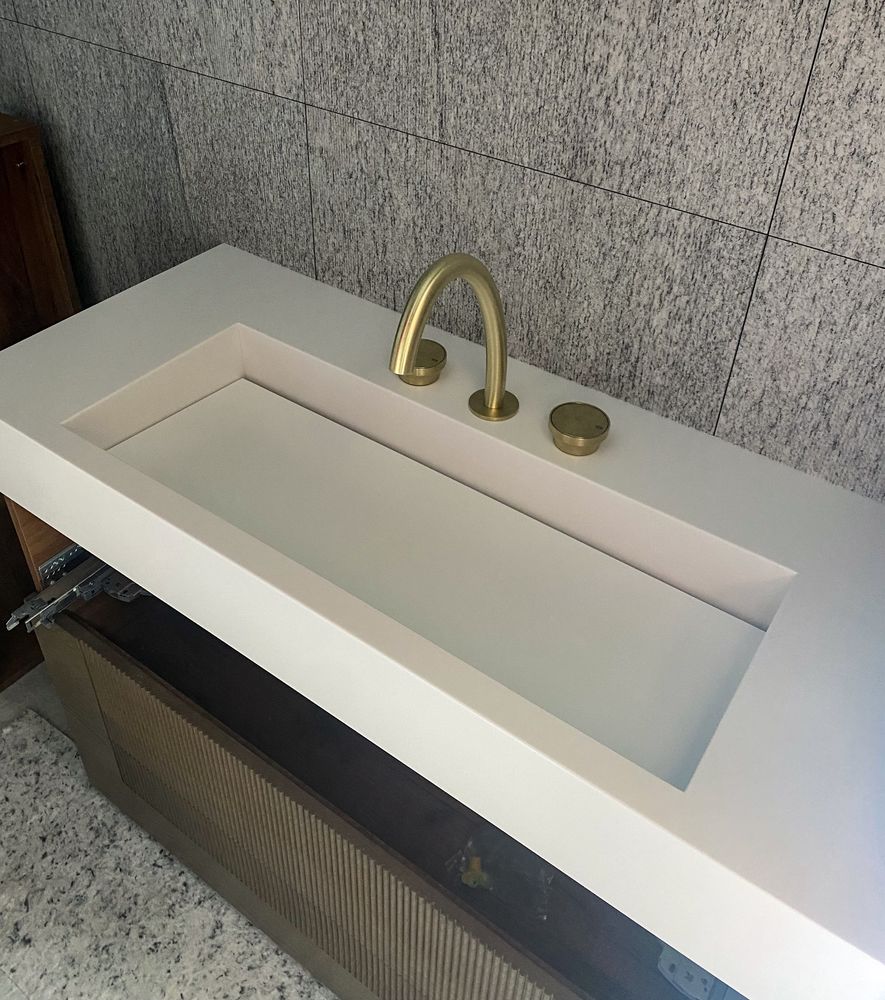 Blaty kuchenne i Łazienkowe na wymiar Corian, Grandex, Kerrock, Staron