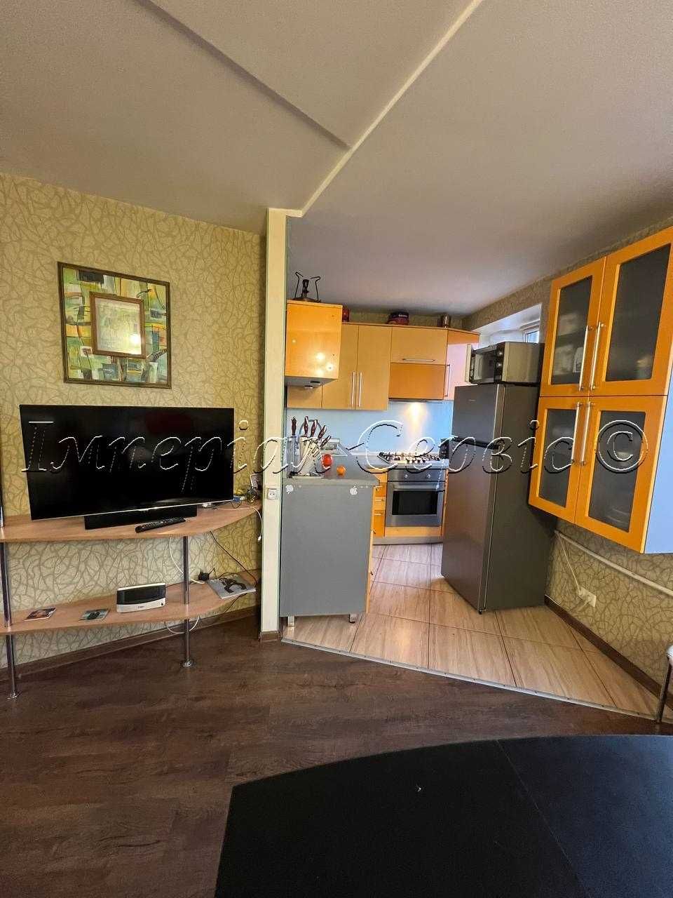 Продам 3 кімнатну квартиру у центрі міста по вулиці Запорізька