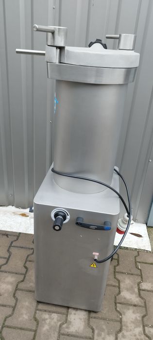 Nadziewarka  hydrauliczna 30l