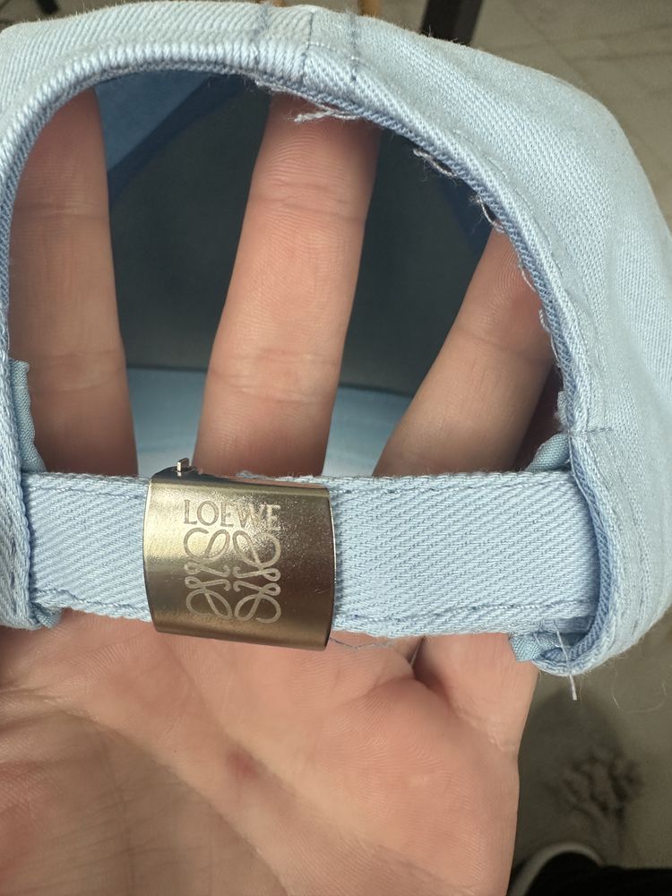 Кепка бейсболка LOEWE
