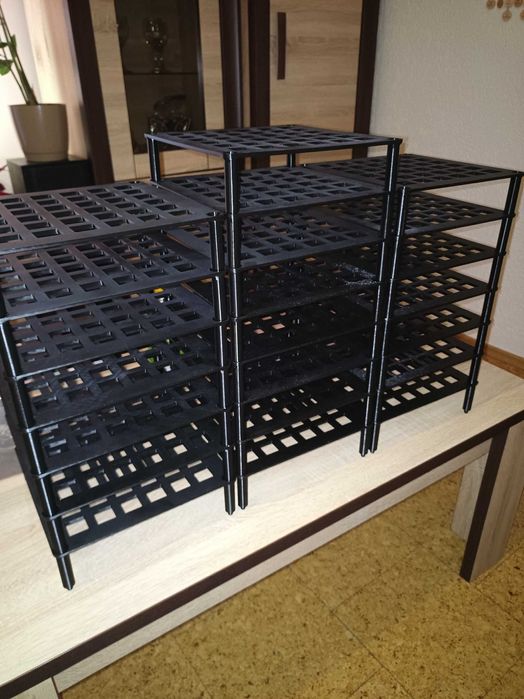 Stojaki na kliszówki