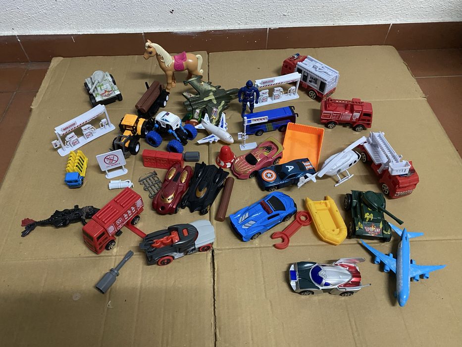 Brinquedos diversos