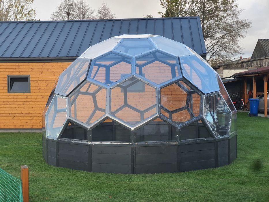 Kopuła geodezyjna namiot sferyczny igloo zadaszenie basenu jacuzzi