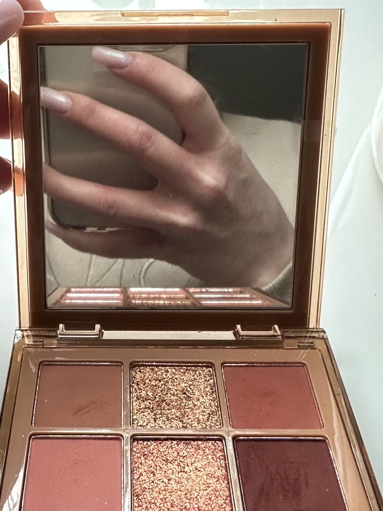 Paletka Huda Beauty NUDE