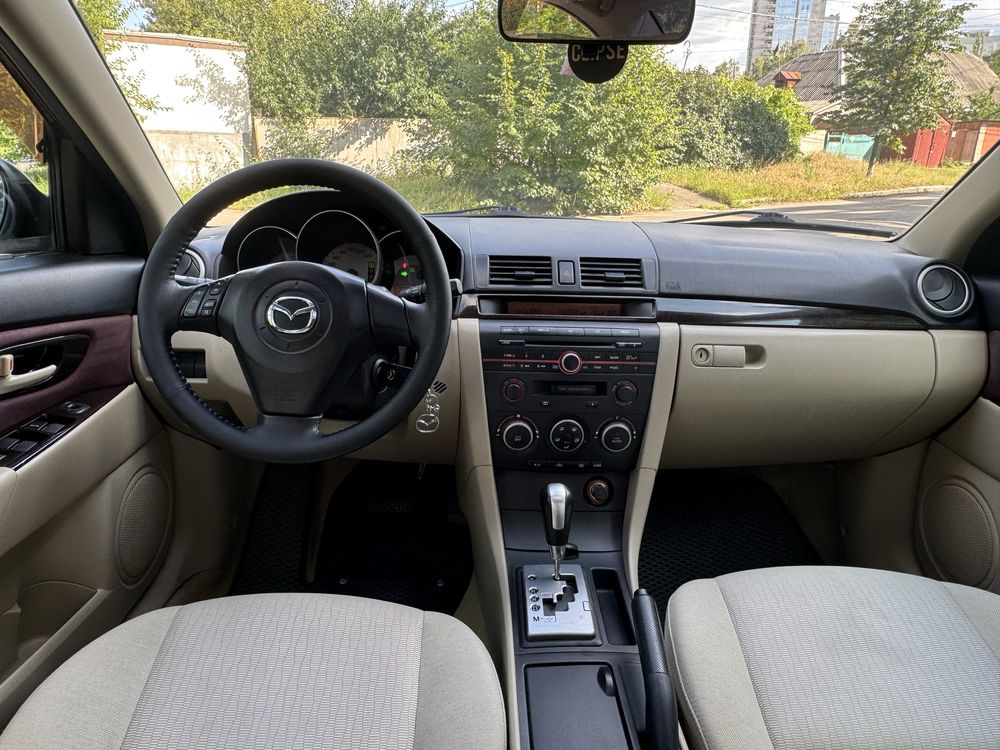 Mazda 3 ,Автомат 2007р.в. Кондиціонер ,Дуже гарний стан