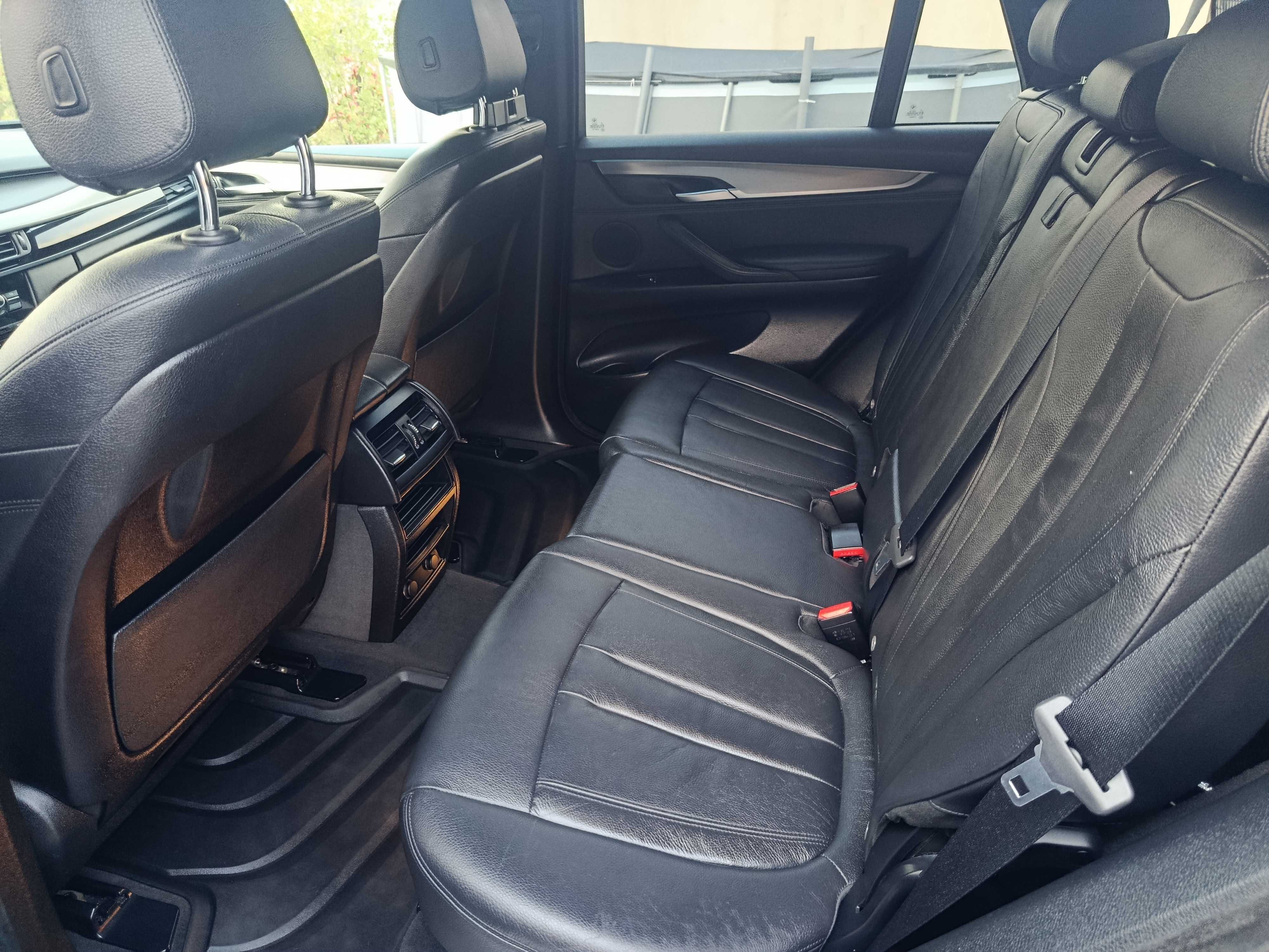 BMW X5 25d pack M
