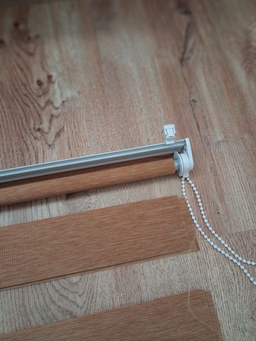 Sprzedam rolete dzien-noc .