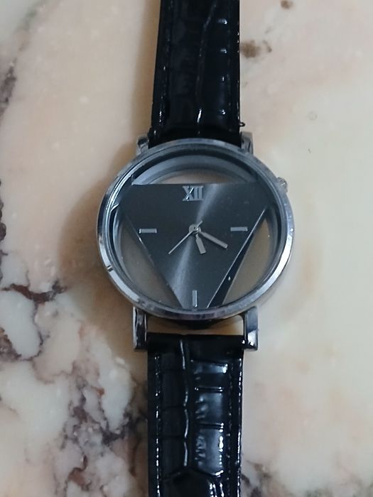 Zegarek damski CAY. Kwarcowy,