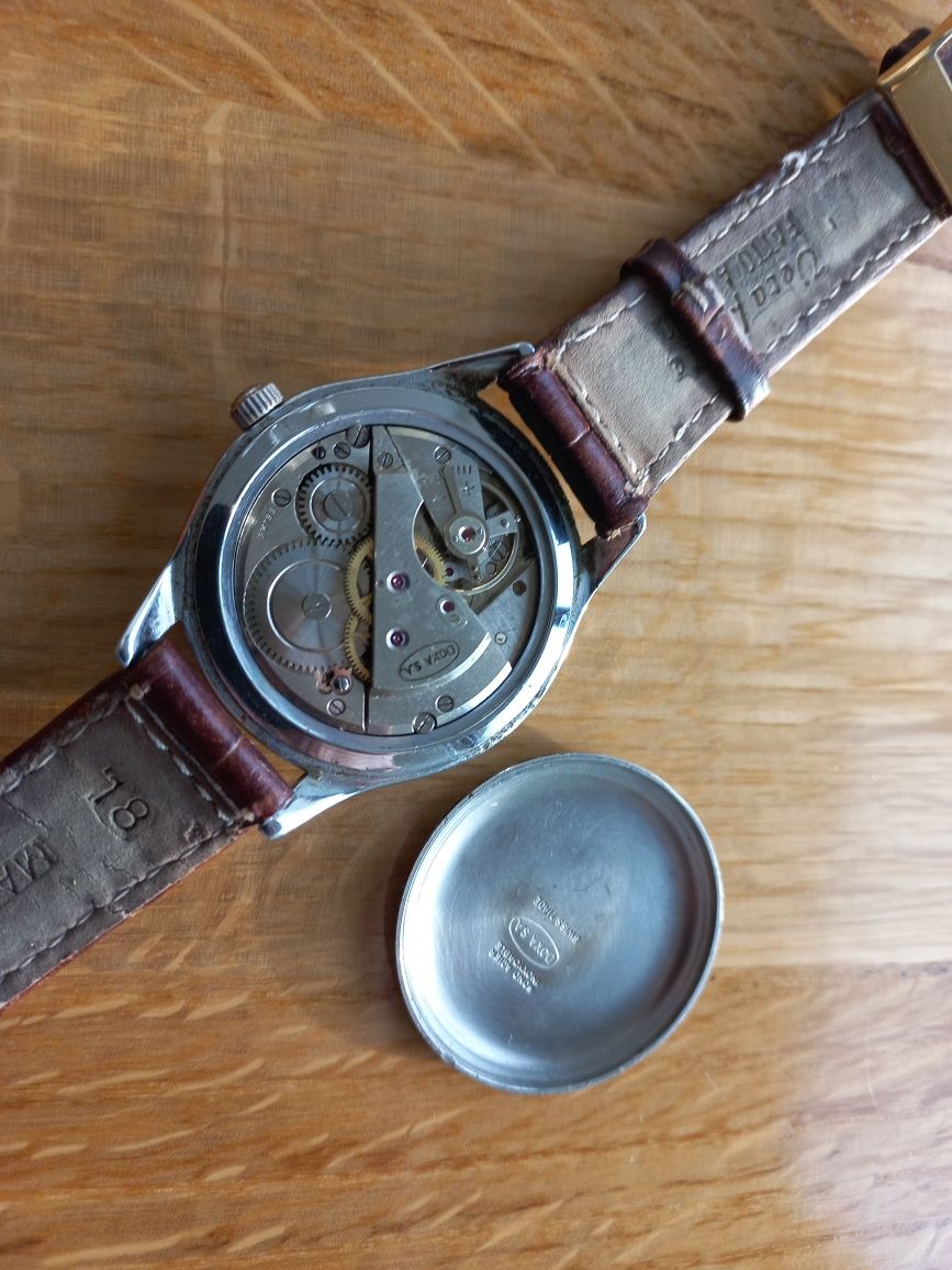 Zegarek Doxa Swiss