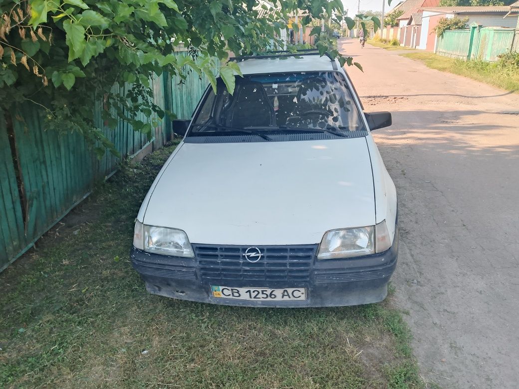 Продам опель кадет