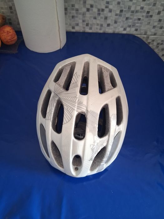 Capacete Bike marca Specialized