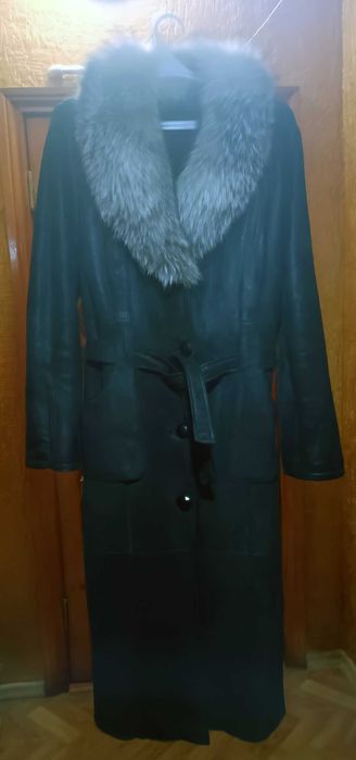 Натуральная женская дубленка, натуральный капюшон в подарок, недорого
