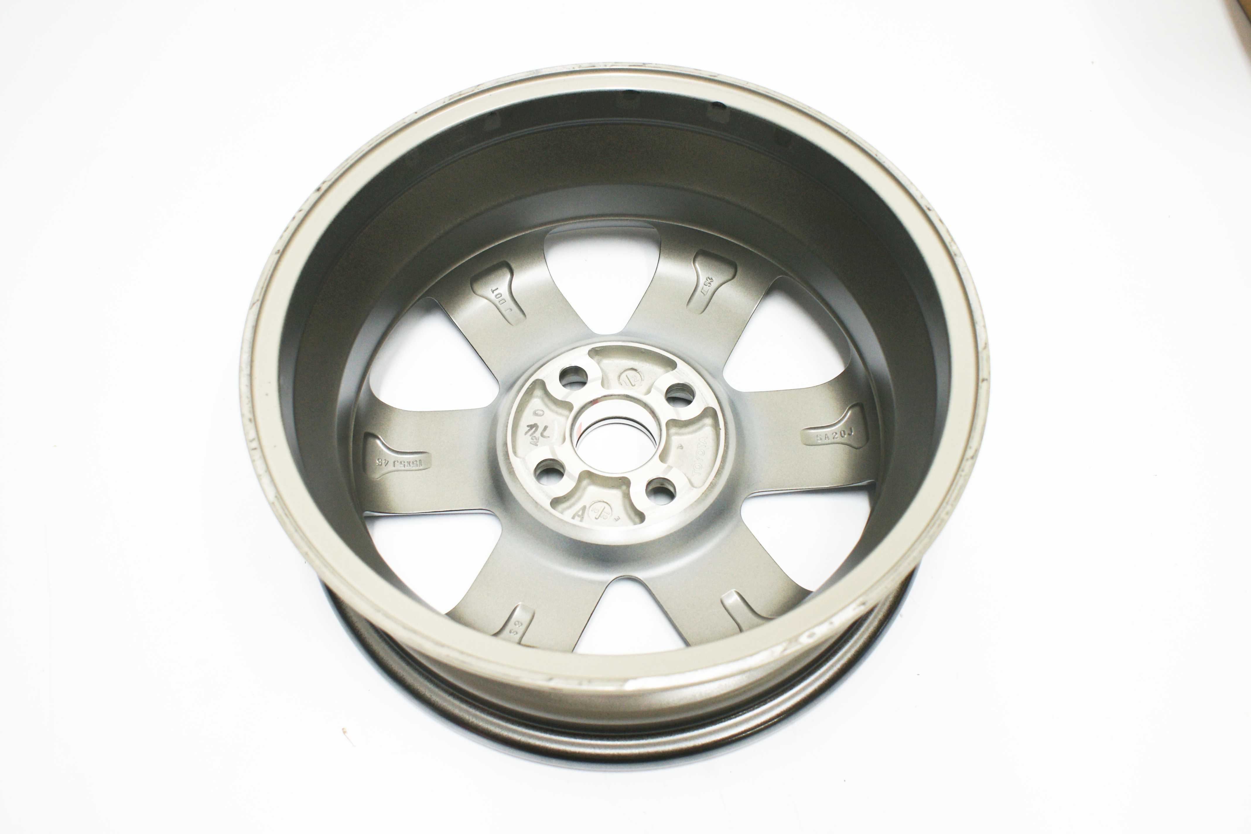 Felga aluminiowa 15x5J 4x100 OE Toyota IQ 11/2008-04/2014 KGJ10 NGJ10