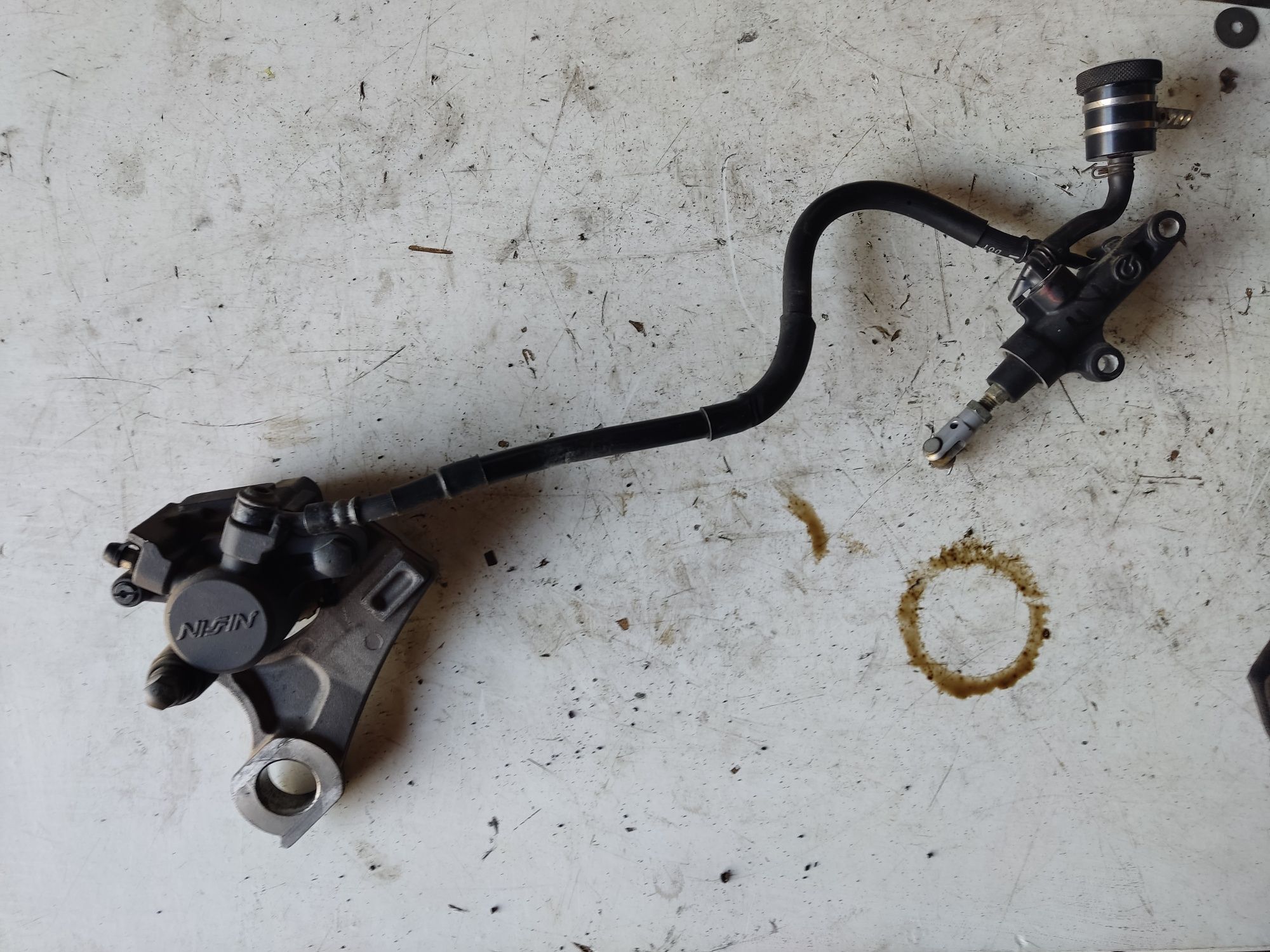 Yamaha r1 rn12 zacisk pompa przewód