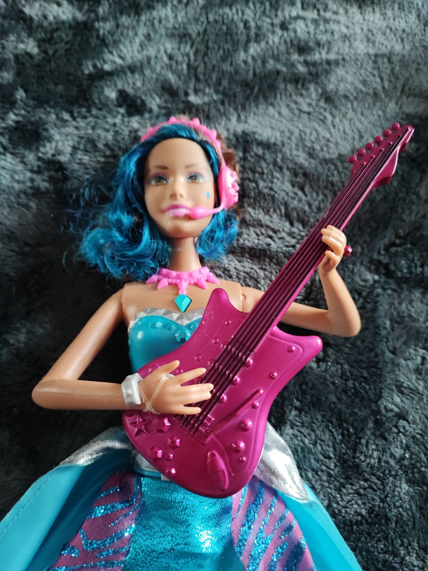 Rockowa księżniczka lalka Barbie Erika