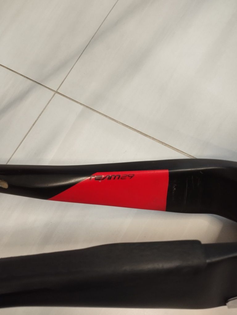 Rama MTB 29 karbon carbin superior