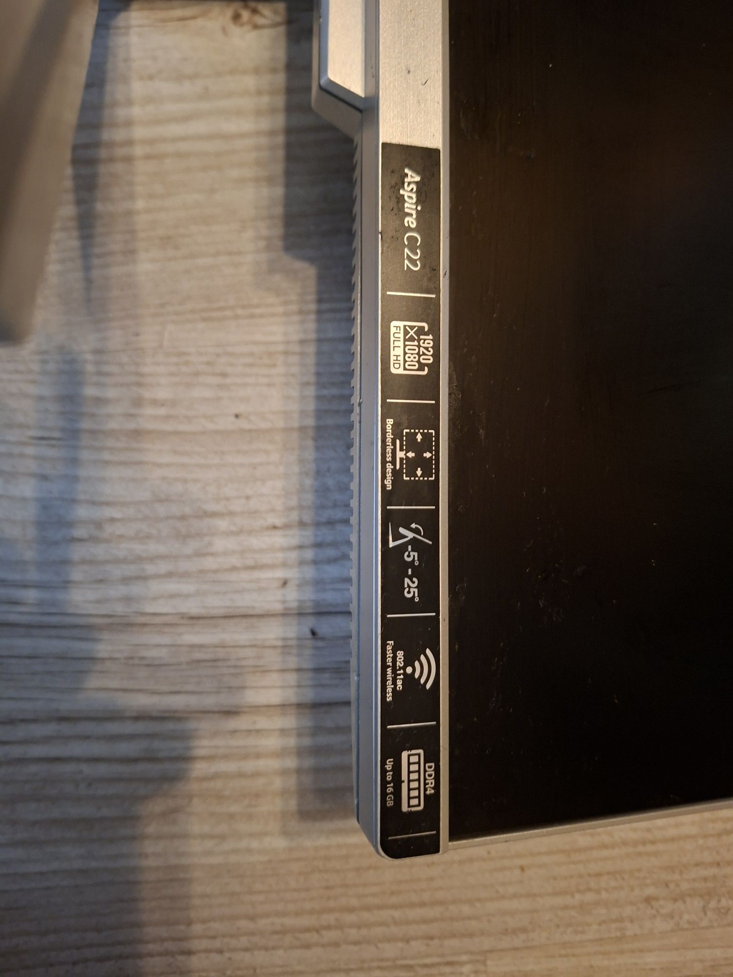 Komputer Acer aspire c 22