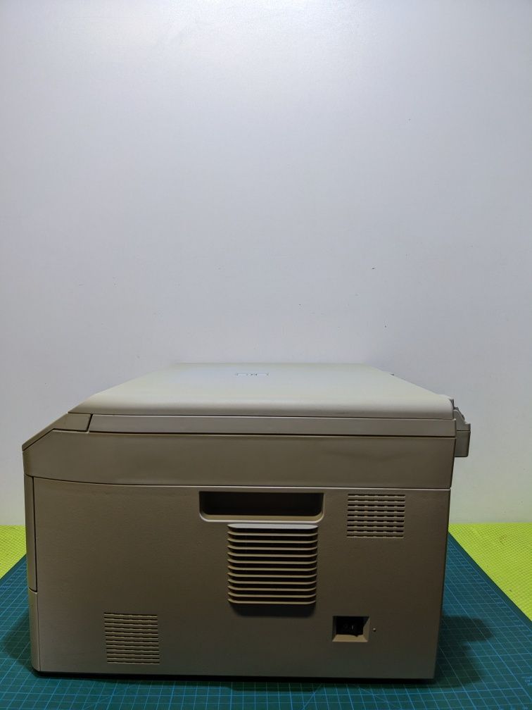 Лазерное МФУ Brother DCP-7030R (5)