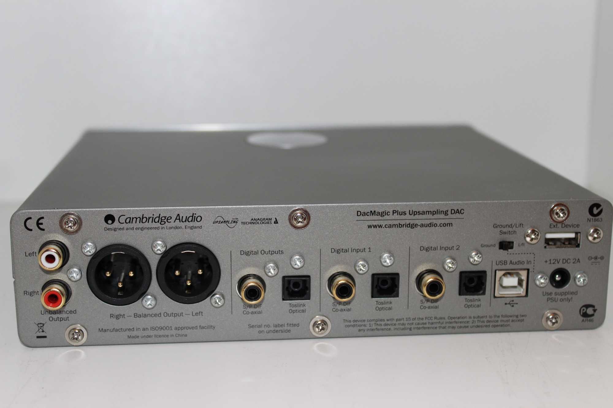 Cambridge Dac Magic Plus BT 100