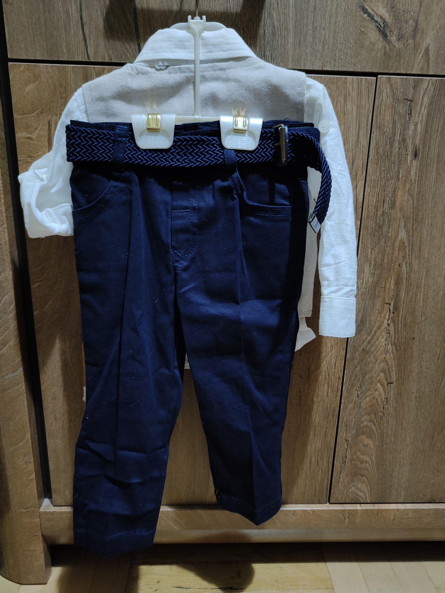 Nowy elegancki zestaw 5-elementowy r. 80