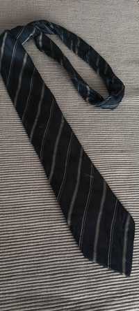 krawat z jedwabiu