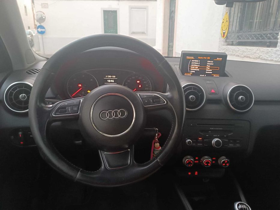 Audi A1 1.6 TDI 105cv