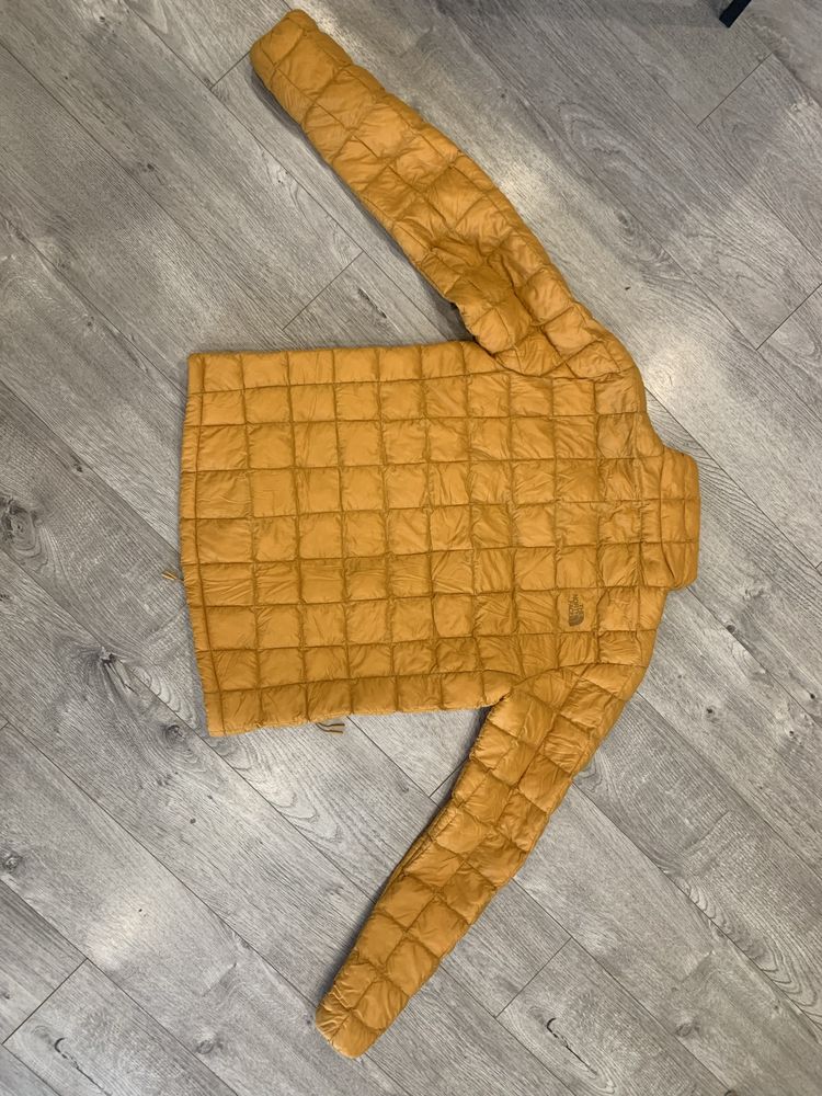 Пуховик the north face thermoball eco