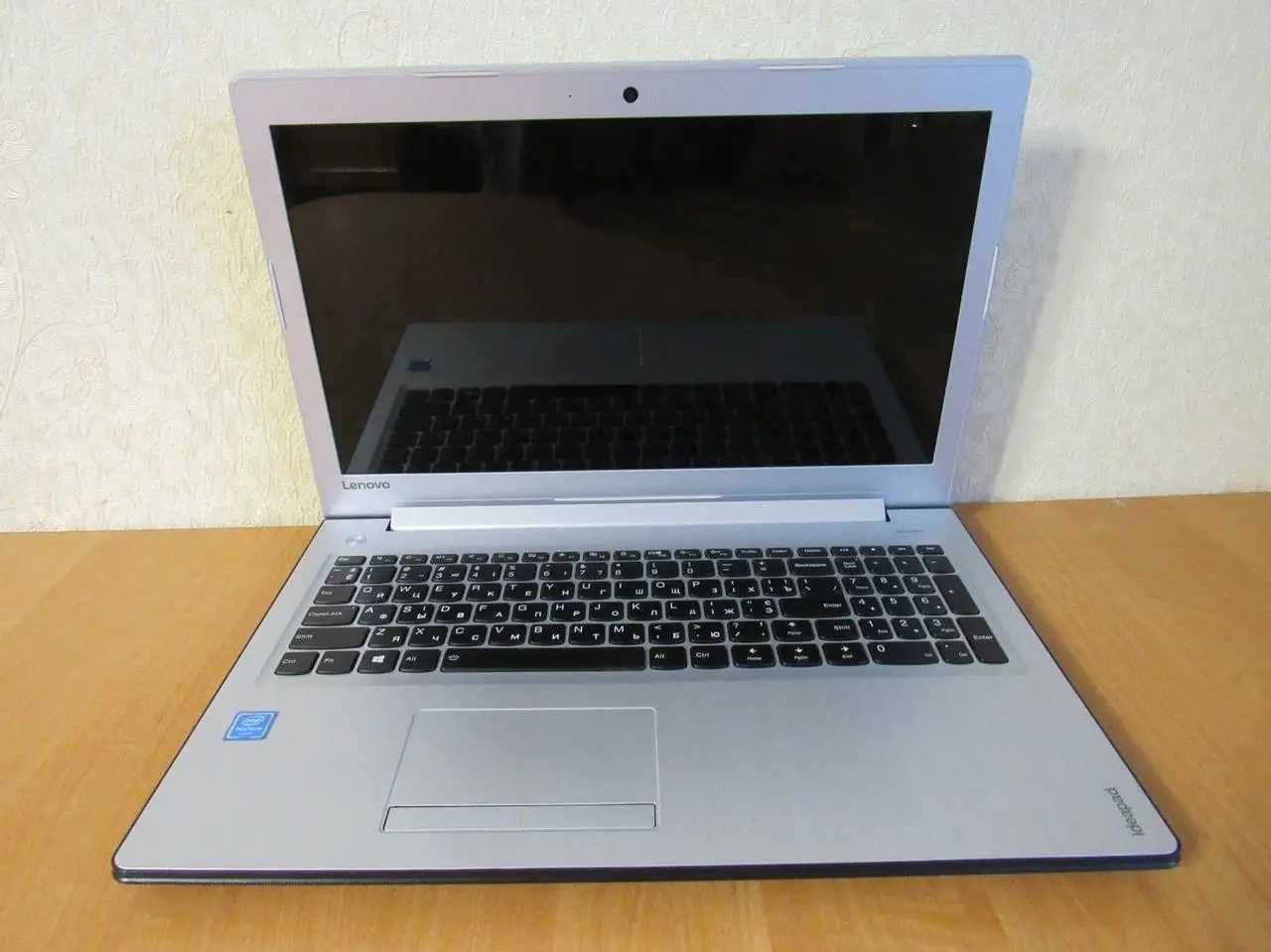 Ноутбук Lenovo 15.6 / Intel Pentium N4200 4 ядра / 4Gb / 128Gb SSD