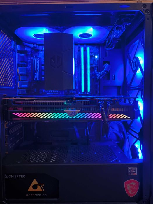 Komputer Radeon 6700 xt Nowy RGB  profesjonalny