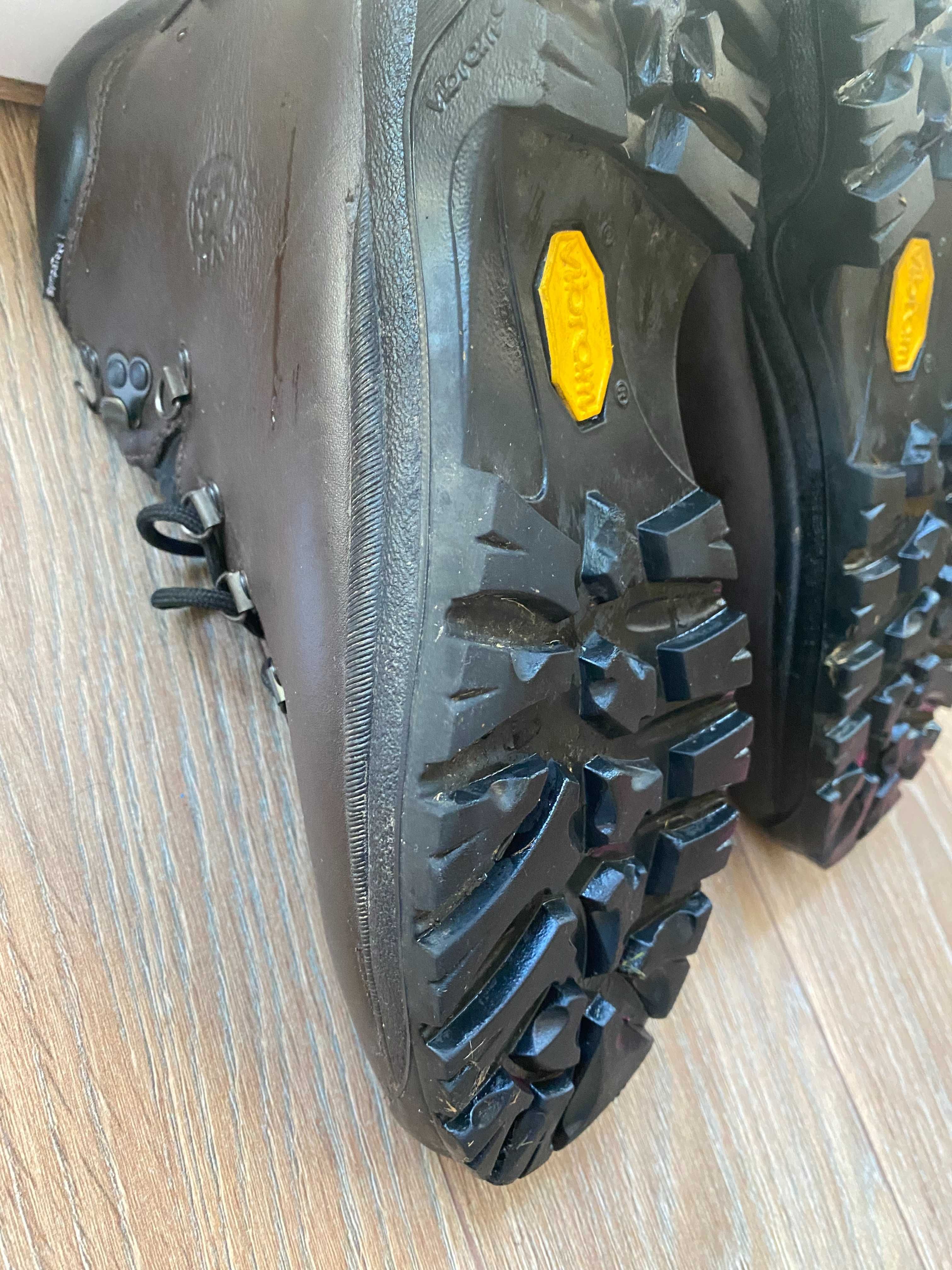 Buty górskie HANZEL rozmiar 44