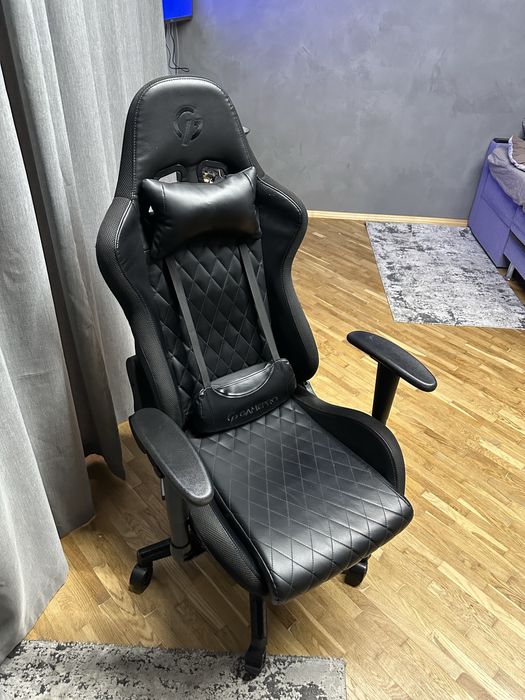 Ігрове крісло gamepro