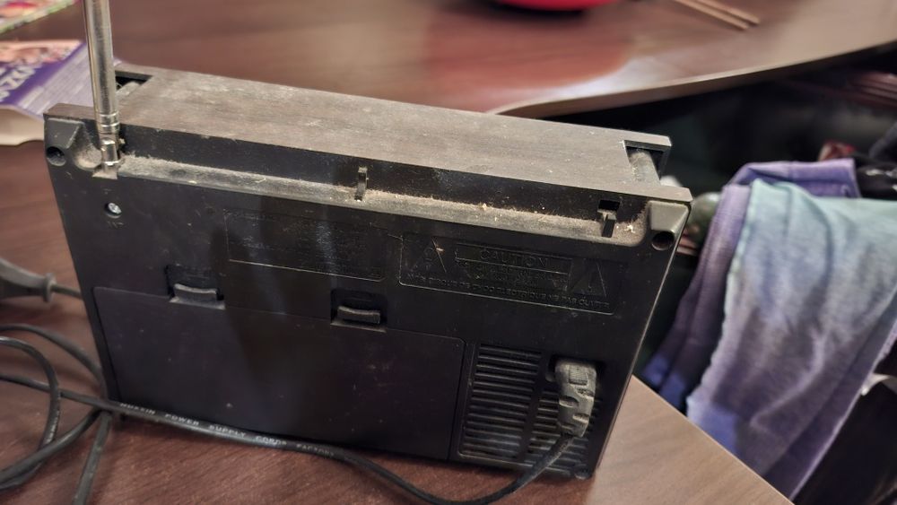 Лот Радио Приемник будильник