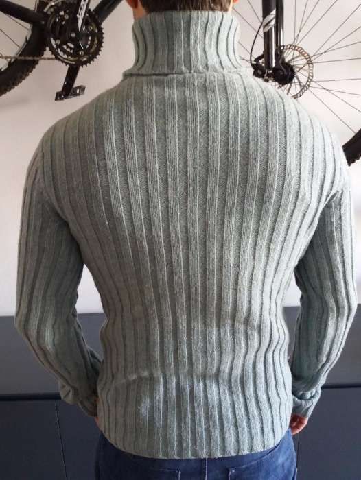 Camisola de lã da DKNY, tamanho S