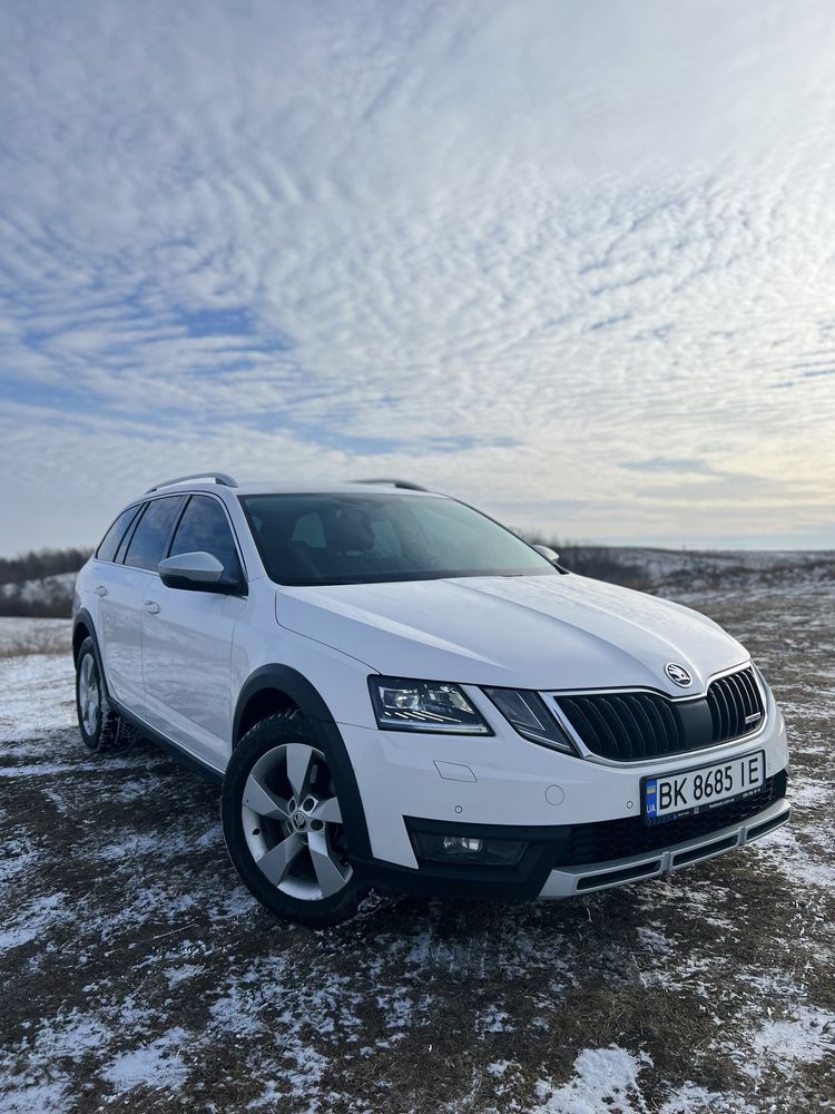 Продам skoda octavia scout