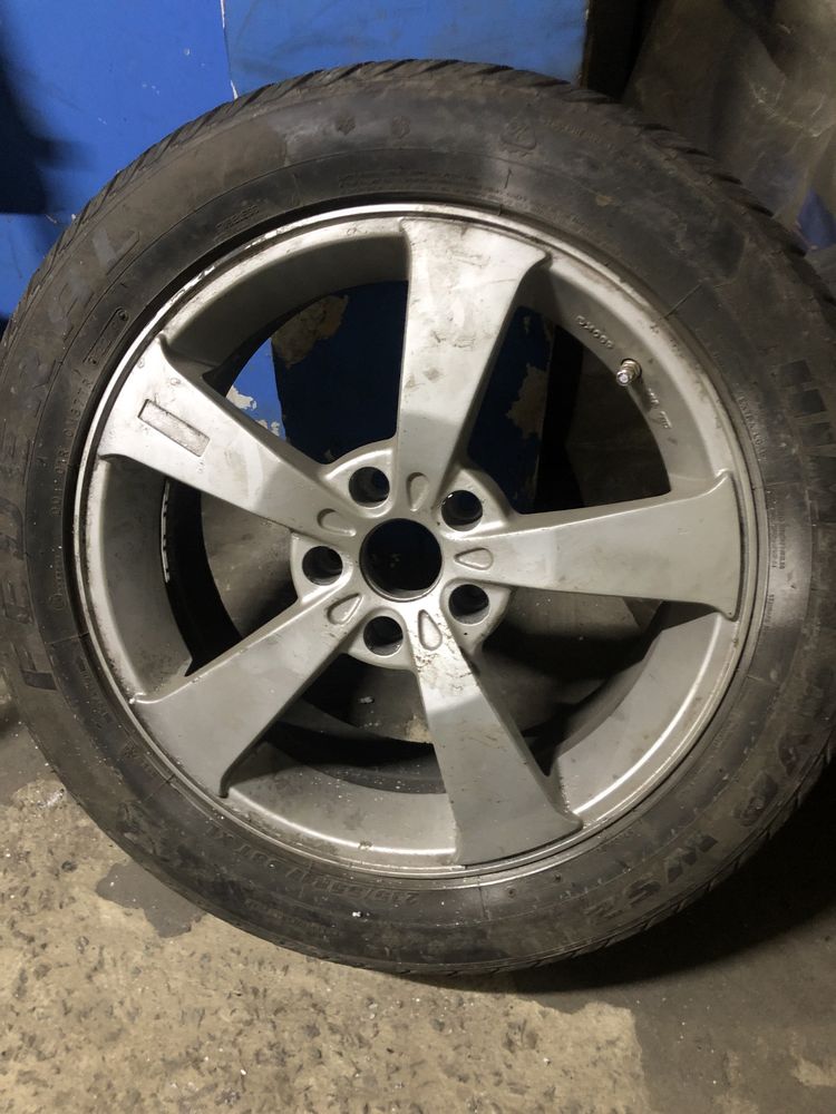 Колесо1 TOYOTA с зимней резиной 215/55R17 98T XL